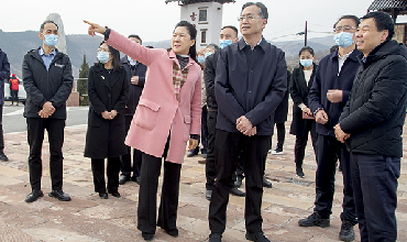 晋城市人大常委会主任常青调研太行一号融合发展示范带工程推进情况 强化服务全力加快项目建设